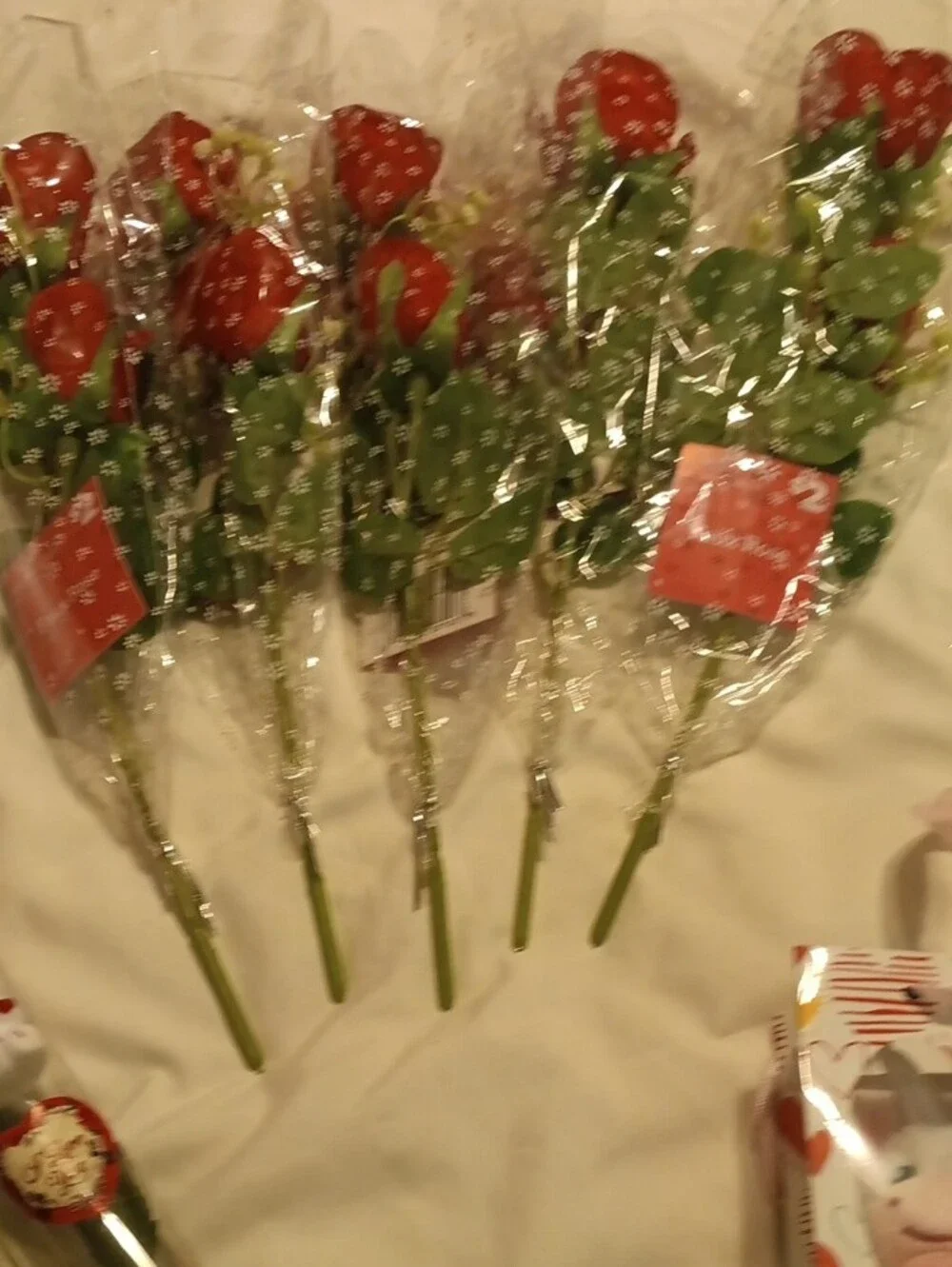 Valentine Rose Bundle Plush & Cards